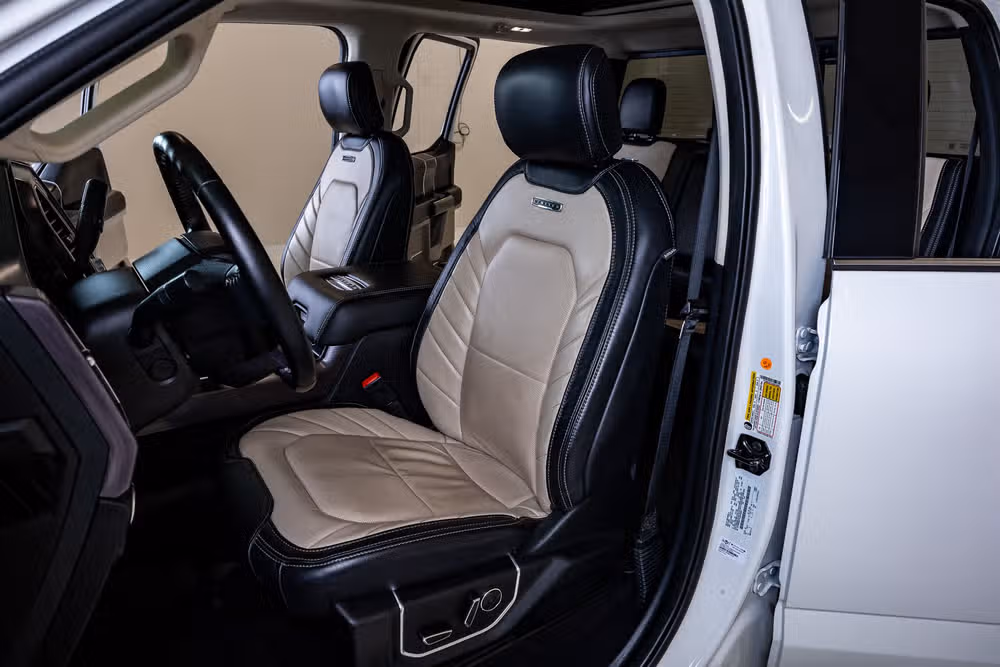 2020 Ford F-350 Super Duty Limited Crew Cab Image 31