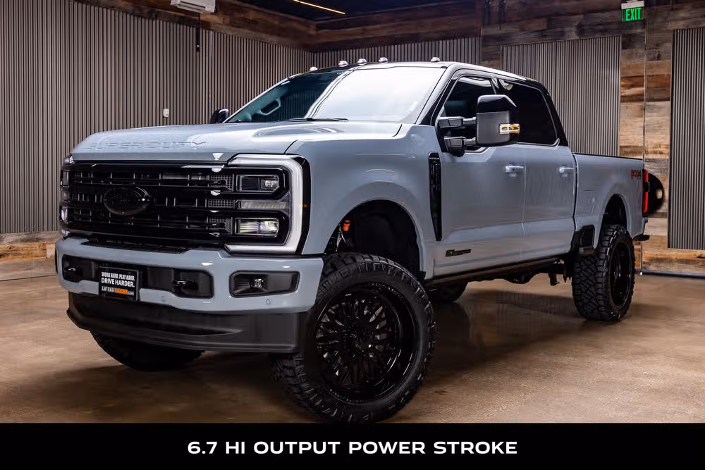 2026 Ford F-250 Super Duty Platinum Crew Cab Image 5