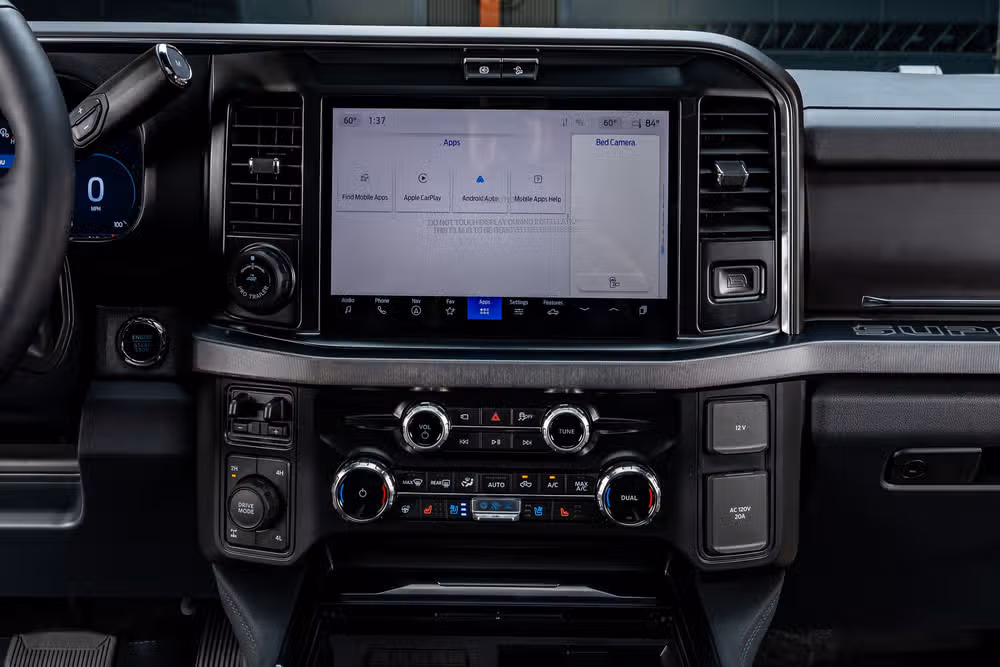 2026 Ford F-250 Super Duty Platinum Crew Cab Image 25