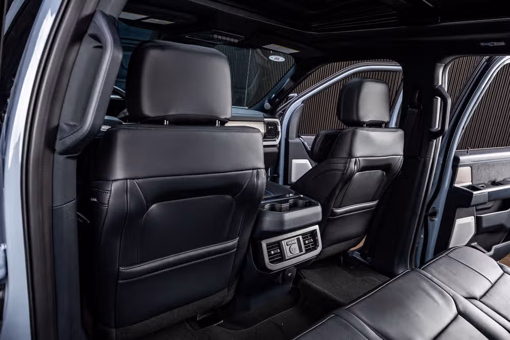 2026 Ford F-250 Super Duty Platinum Crew Cab Image 36