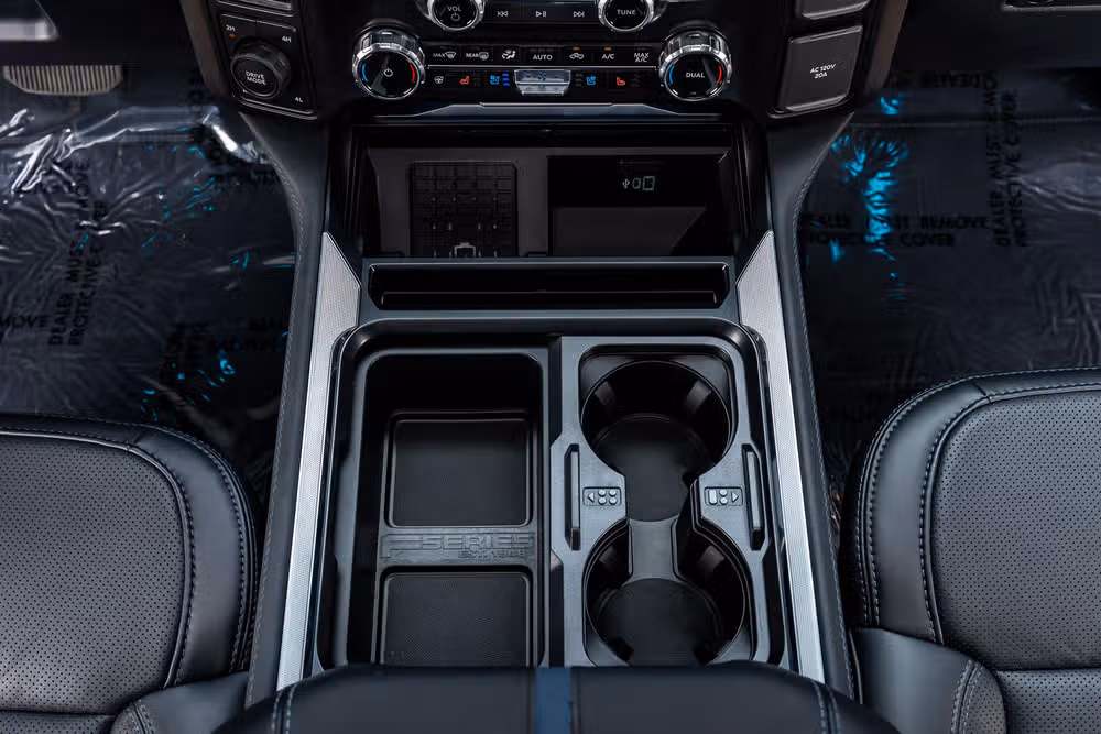 2026 Ford F-250 Super Duty Platinum Crew Cab Image 29