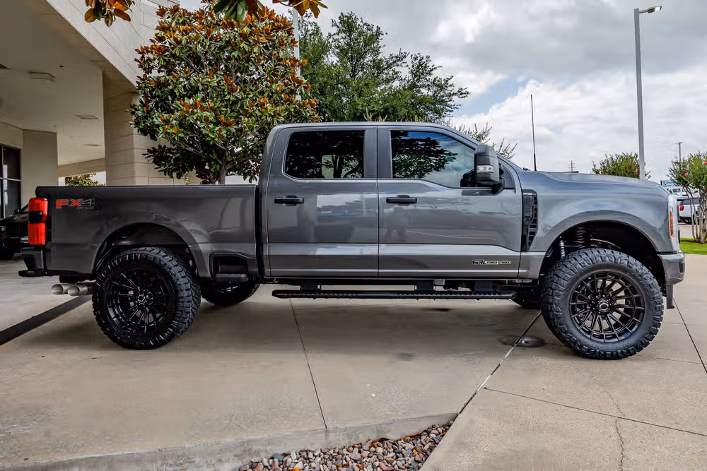 2026 Ford F-250 Super Duty XL Crew Cab Image 11