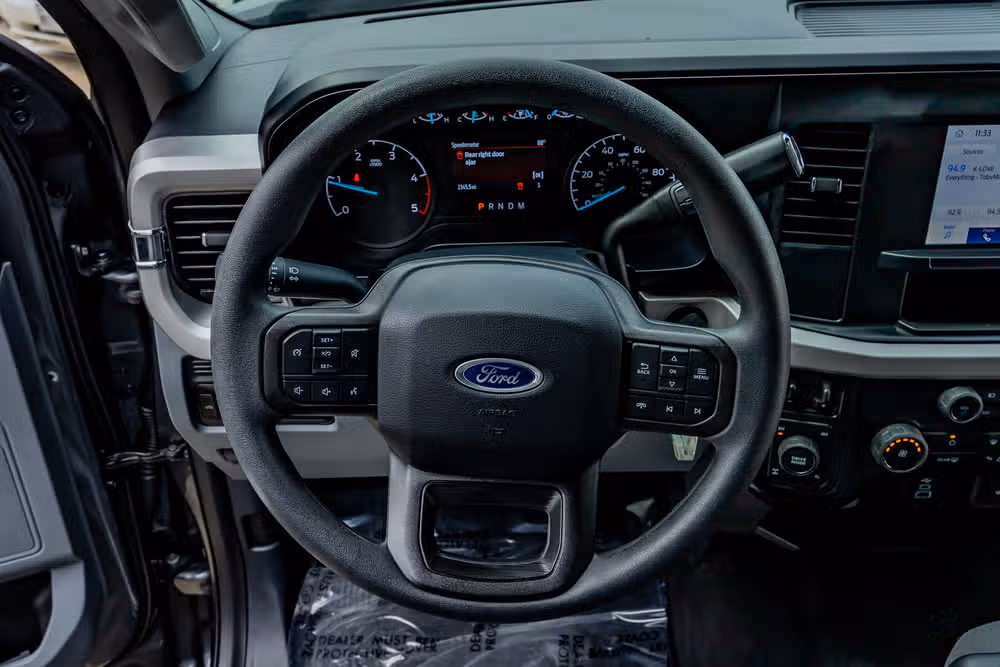 2026 Ford F-250 Super Duty XL Crew Cab Image 19