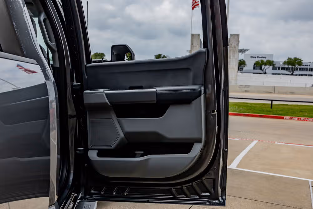 2026 Ford F-250 Super Duty XL Crew Cab Image 39