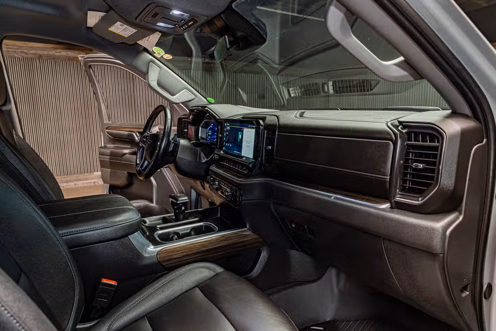 2024 Chevrolet Silverado 1500 LT Trail Boss Crew Cab Image 20