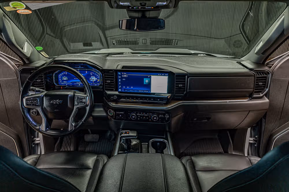 2024 Chevrolet Silverado 1500 LT Trail Boss Crew Cab Image 21