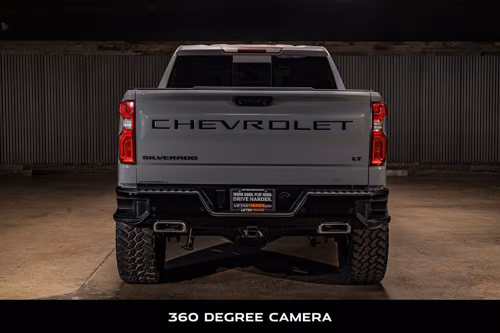 2024 Chevrolet Silverado 1500 LT Trail Boss Crew Cab Image 8
