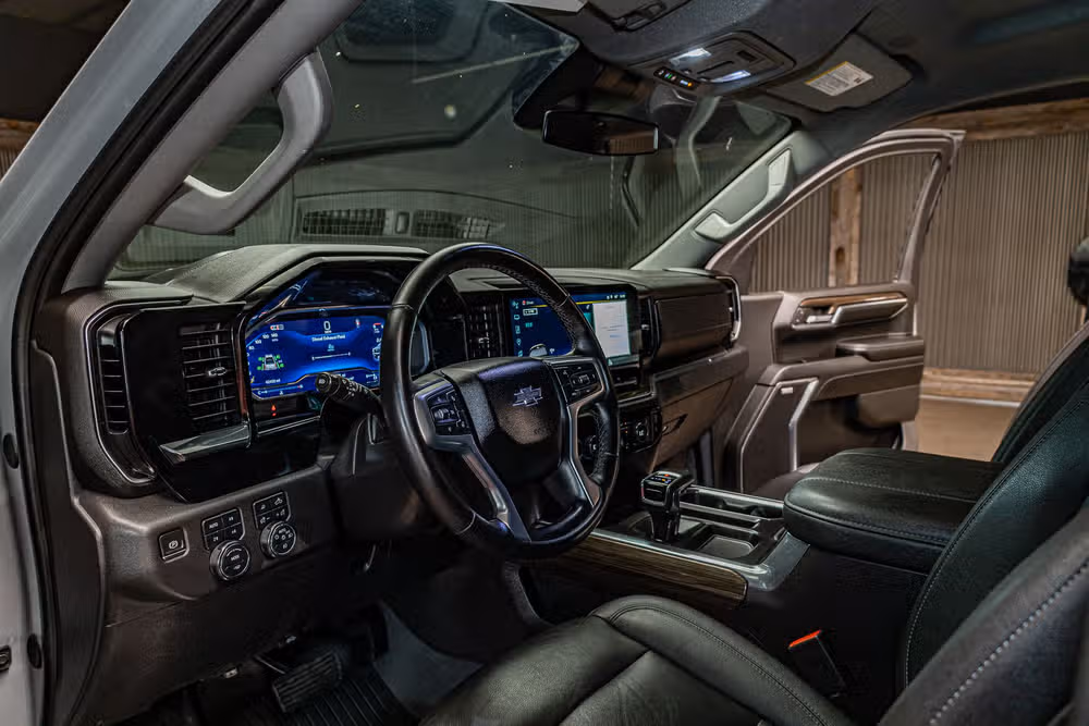 2024 Chevrolet Silverado 1500 LT Trail Boss Crew Cab Image 18