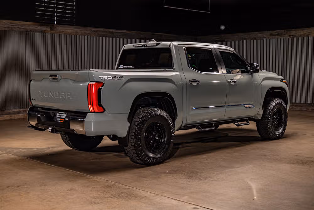 2024 Toyota Tundra 1794 Edition HV CrewMax Image 10
