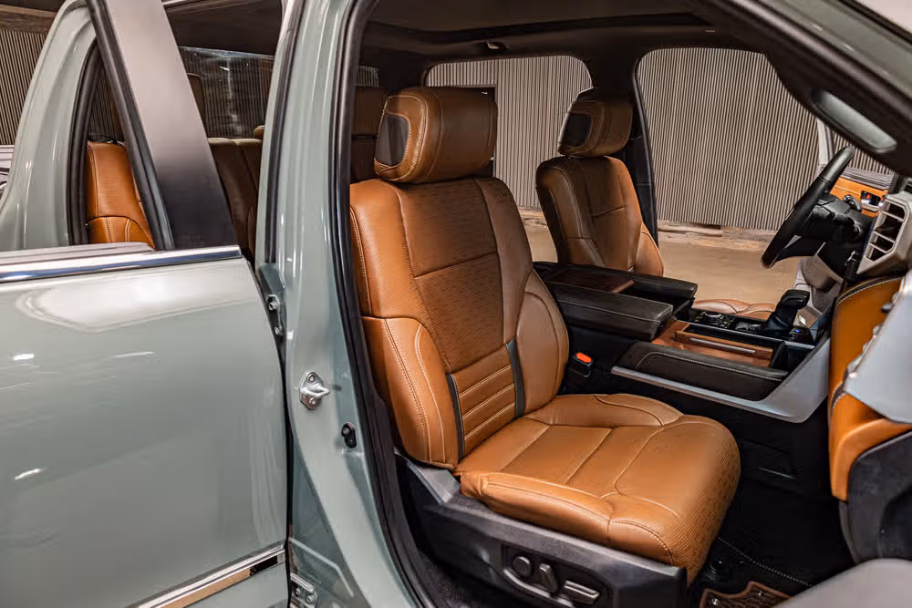 2024 Toyota Tundra 1794 Edition HV CrewMax Image 28