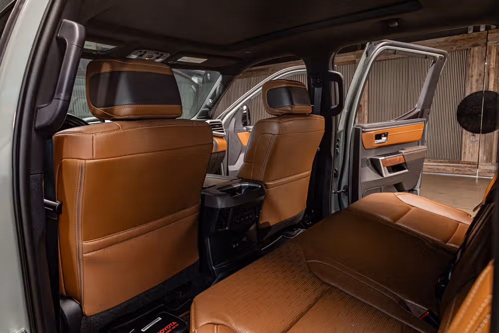 2024 Toyota Tundra 1794 Edition HV CrewMax Image 23