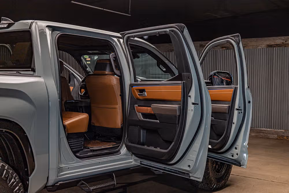 2024 Toyota Tundra 1794 Edition HV CrewMax Image 31