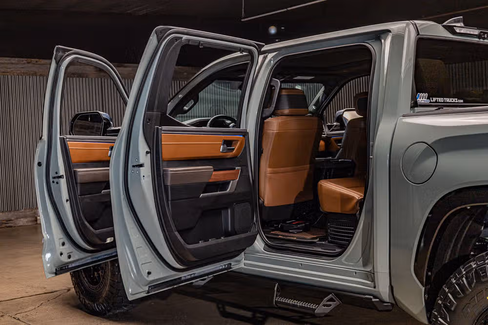 2024 Toyota Tundra 1794 Edition HV CrewMax Image 29