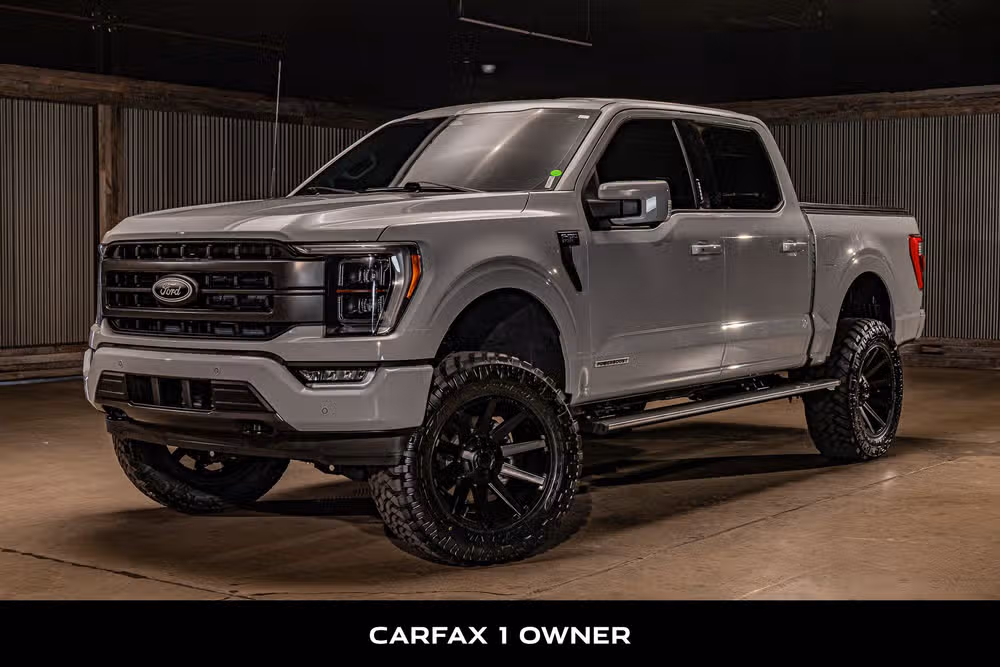2023 Ford F-150 Lariat SuperCrew Image 5
