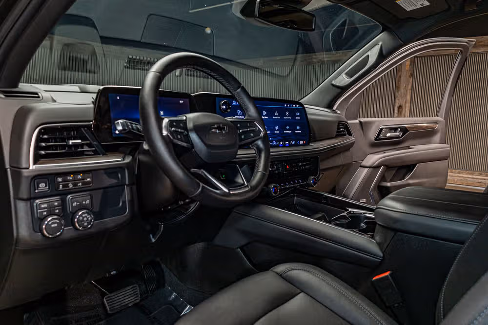 2026 Chevrolet Suburban Z71 Image 13