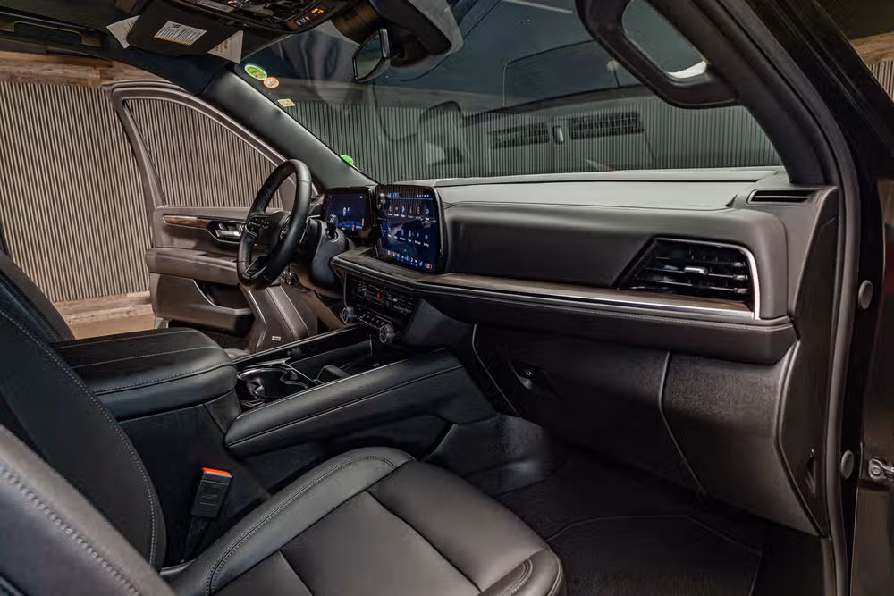 2026 Chevrolet Suburban Z71 Image 16