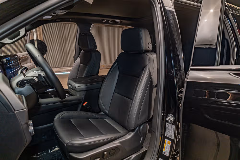 2026 Chevrolet Suburban Z71 Image 21