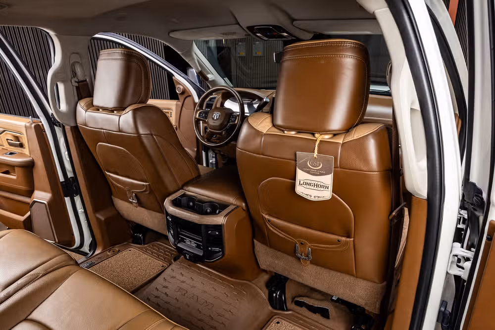 2023 Ram 3500 Limited Longhorn Mega Cab Image 32