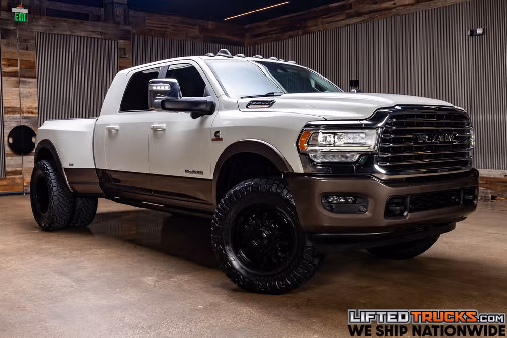 2023 Ram 3500 Limited Longhorn Mega Cab Image 1