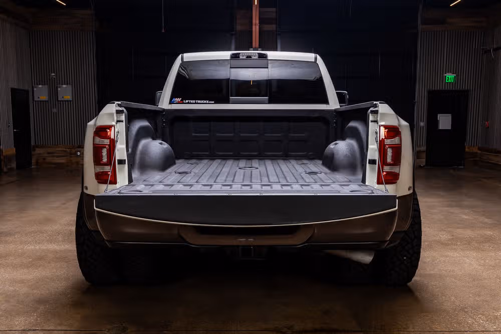 2023 Ram 3500 Limited Longhorn Mega Cab Image 9