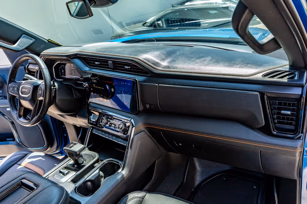 2022 GMC Sierra 1500 AT4 Crew Cab Image 17