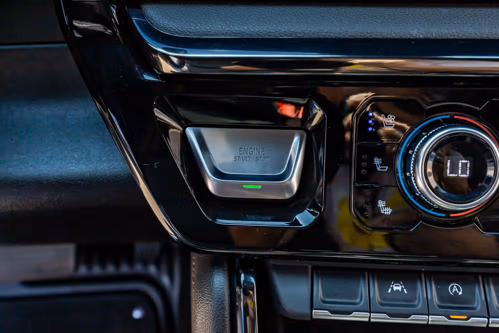 2022 GMC Sierra 1500 AT4 Crew Cab Image 22