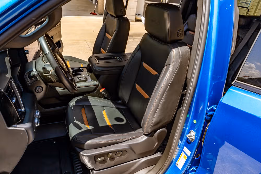 2022 GMC Sierra 1500 AT4 Crew Cab Image 29