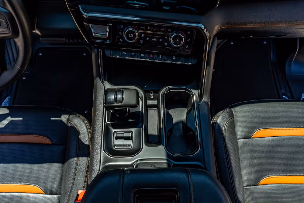 2022 GMC Sierra 1500 AT4 Crew Cab Image 27