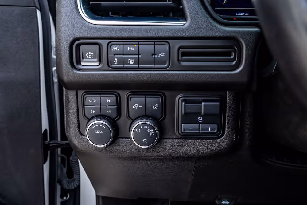 2022 Chevrolet Tahoe RST Image 21