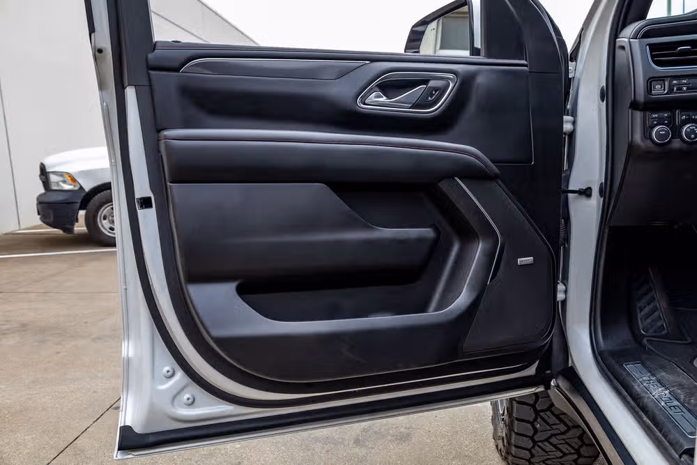 2022 Chevrolet Tahoe RST Image 39