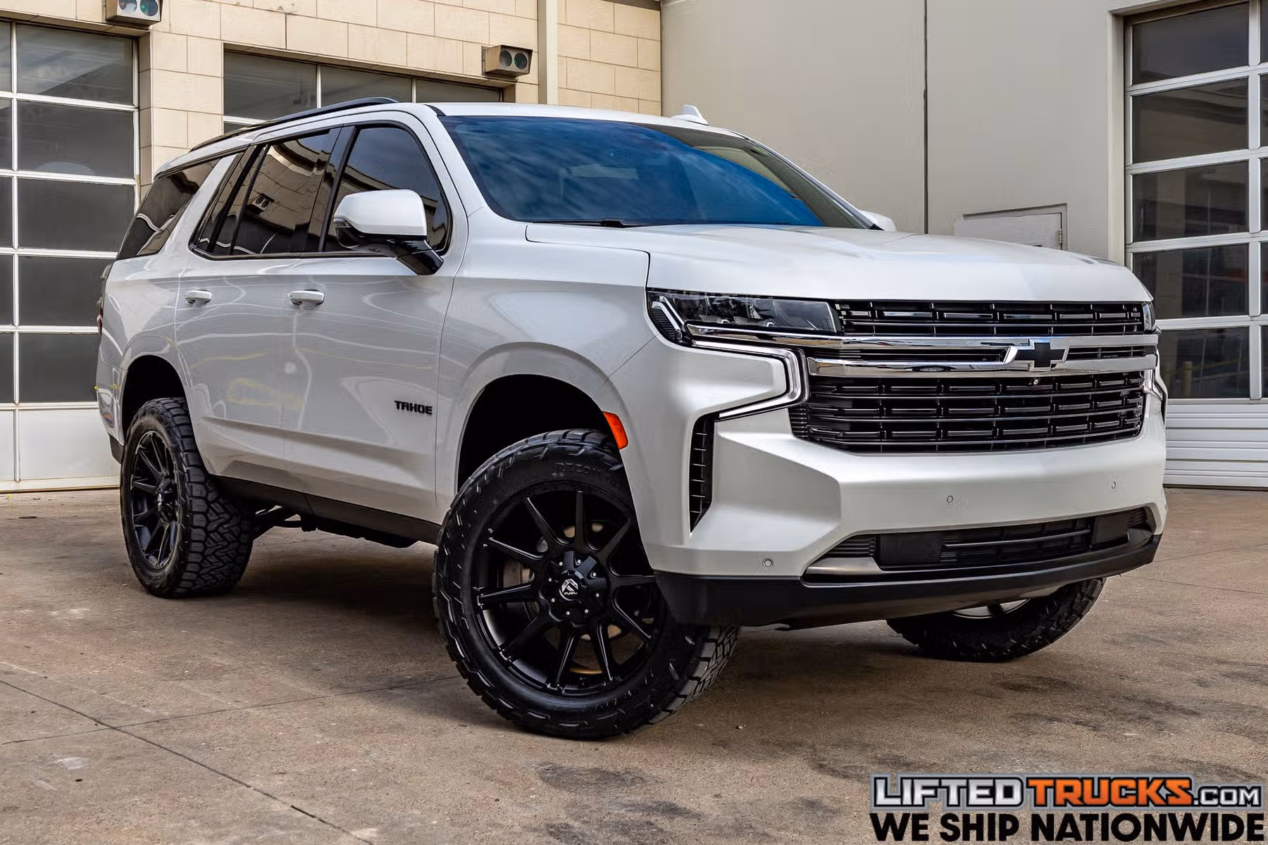2022 Chevrolet Tahoe RST Image 1