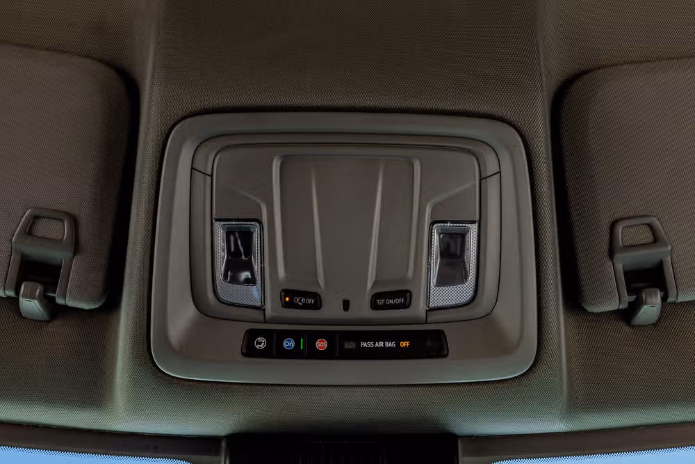 2025 Chevrolet Silverado 1500 LTZ Crew Cab Image 28