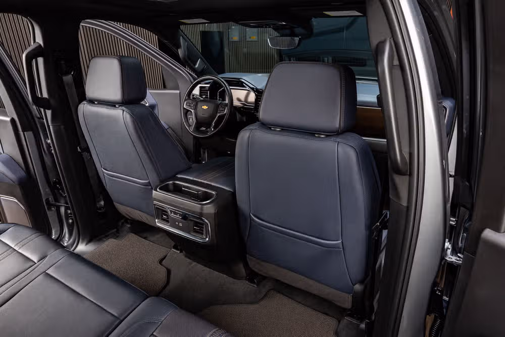 2025 Chevrolet Silverado 1500 High Country Crew Cab Image 33