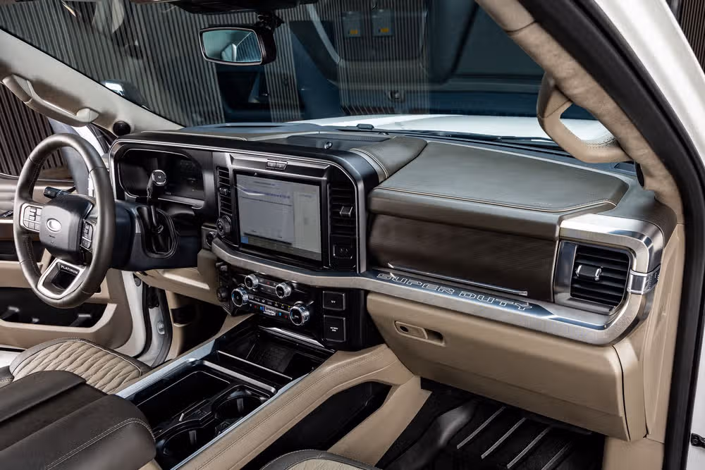 2026 Ford F-350 Super Duty Platinum Plus Crew Cab Image 18