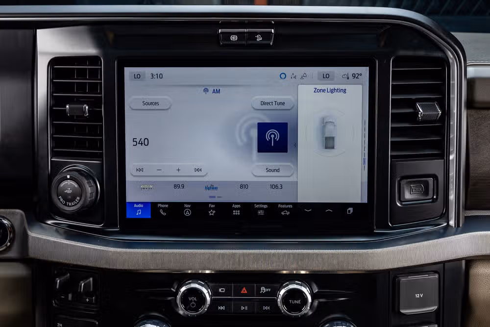 2026 Ford F-350 Super Duty Platinum Plus Crew Cab Image 25