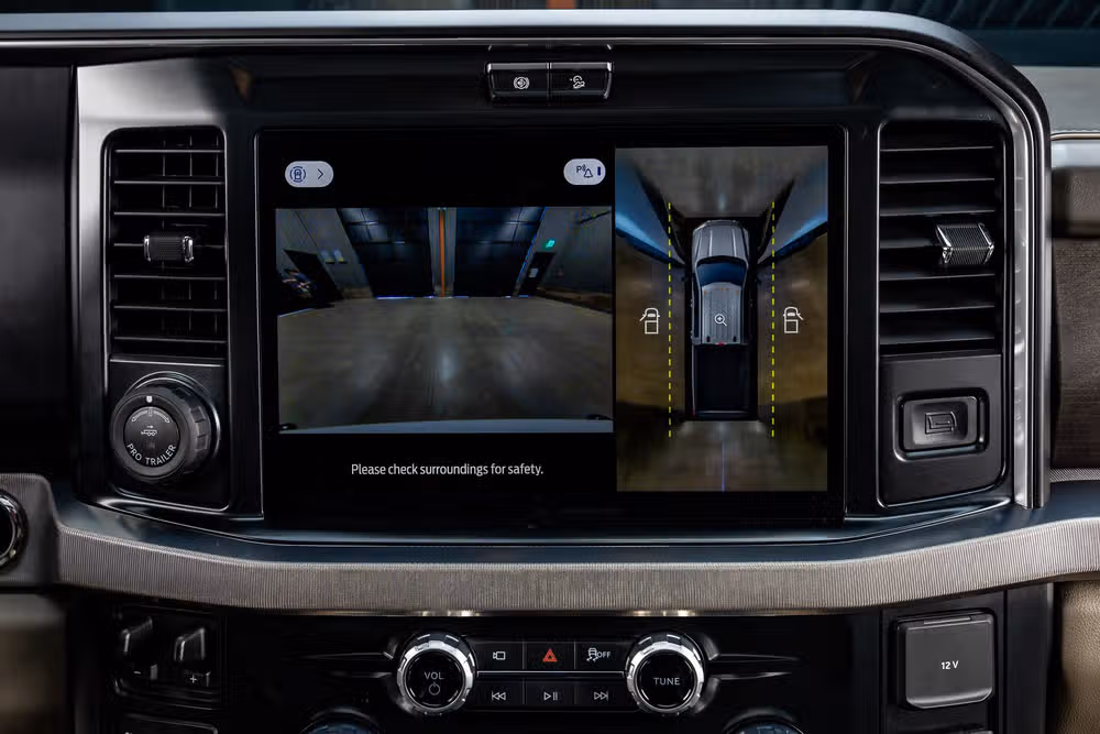 2026 Ford F-350 Super Duty Platinum Plus Crew Cab Image 26