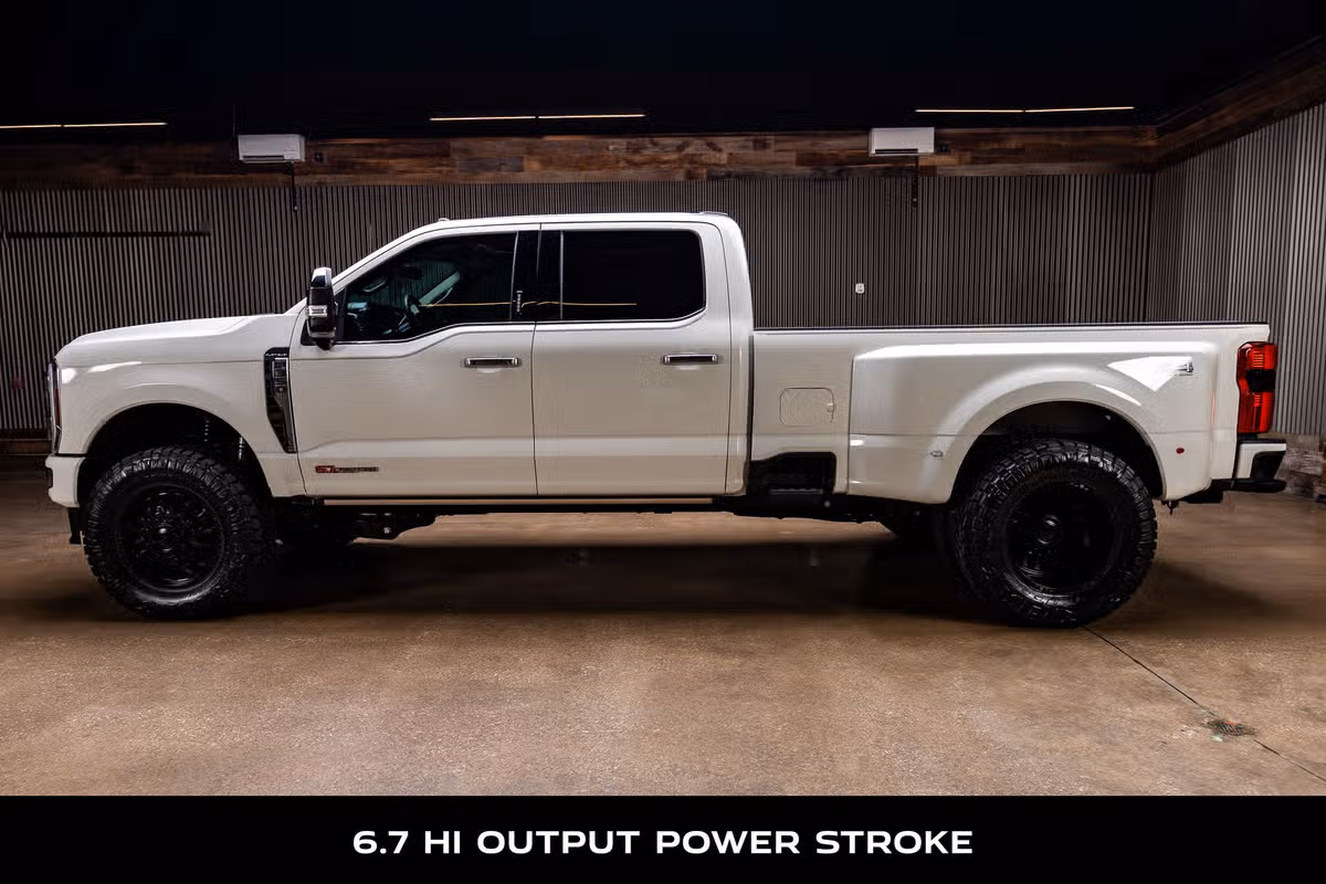 2026 Ford F-350 Super Duty Platinum Plus Crew Cab