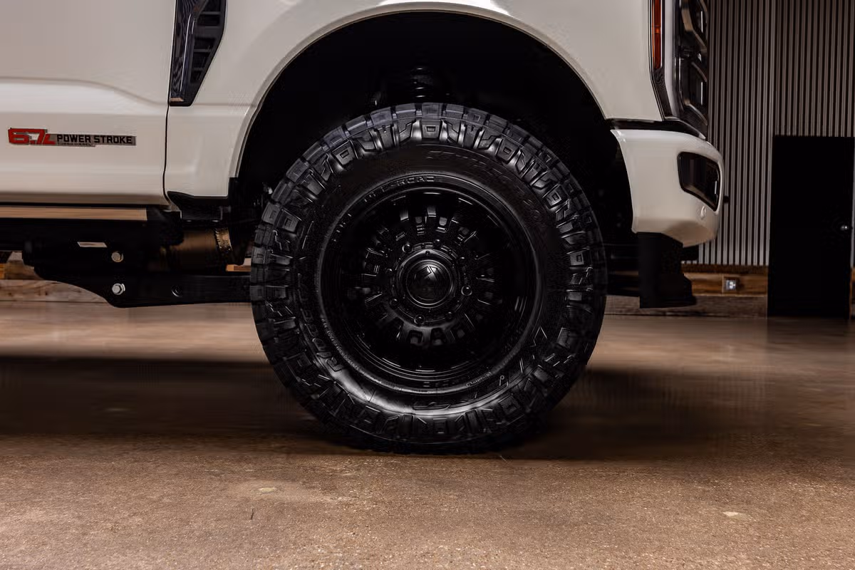 2026 Ford F-350 Super Duty Platinum Plus Crew Cab