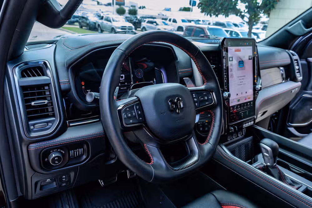 2025 Ram 1500 RHO Crew Cab Image 17