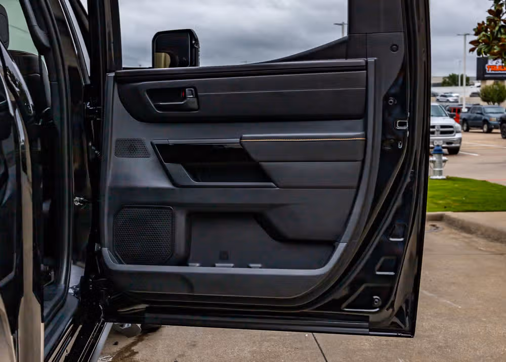 2026 Toyota Tundra SR5 CrewMax Image 38