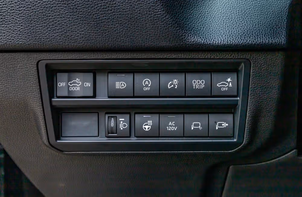 2026 Toyota Tundra SR5 CrewMax Image 22