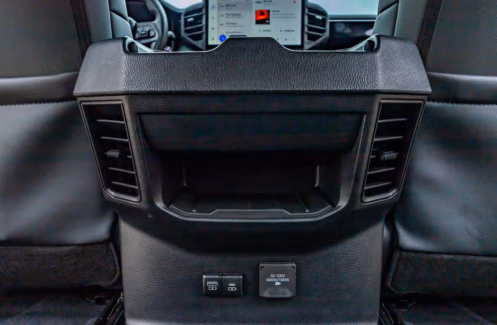 2026 Toyota Tundra SR5 CrewMax Image 32