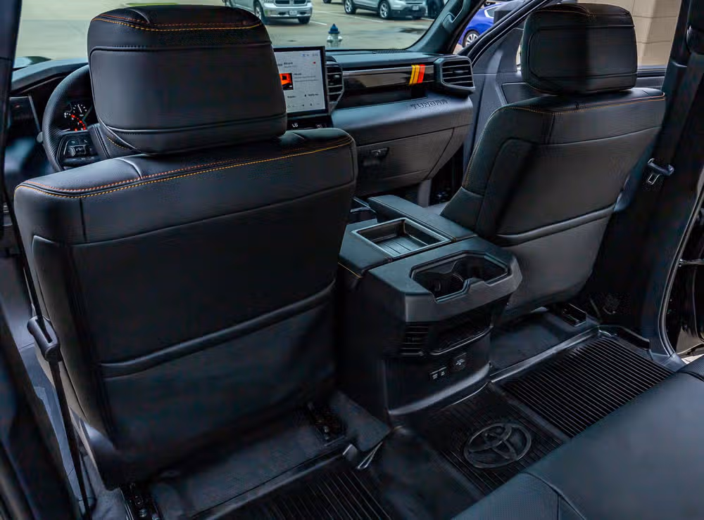 2026 Toyota Tundra SR5 CrewMax Image 33