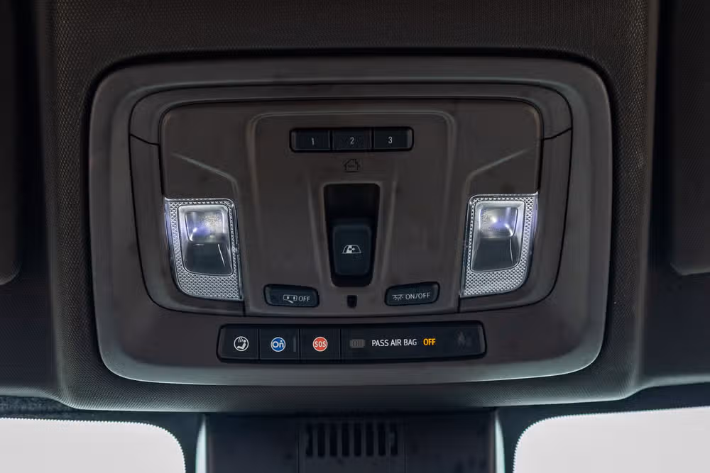 2024 GMC Sierra 1500 SLT Crew Cab Image 29