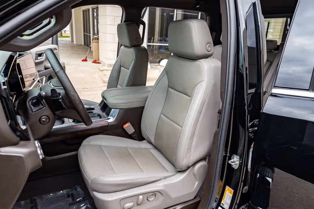2024 GMC Sierra 1500 SLT Crew Cab Image 30