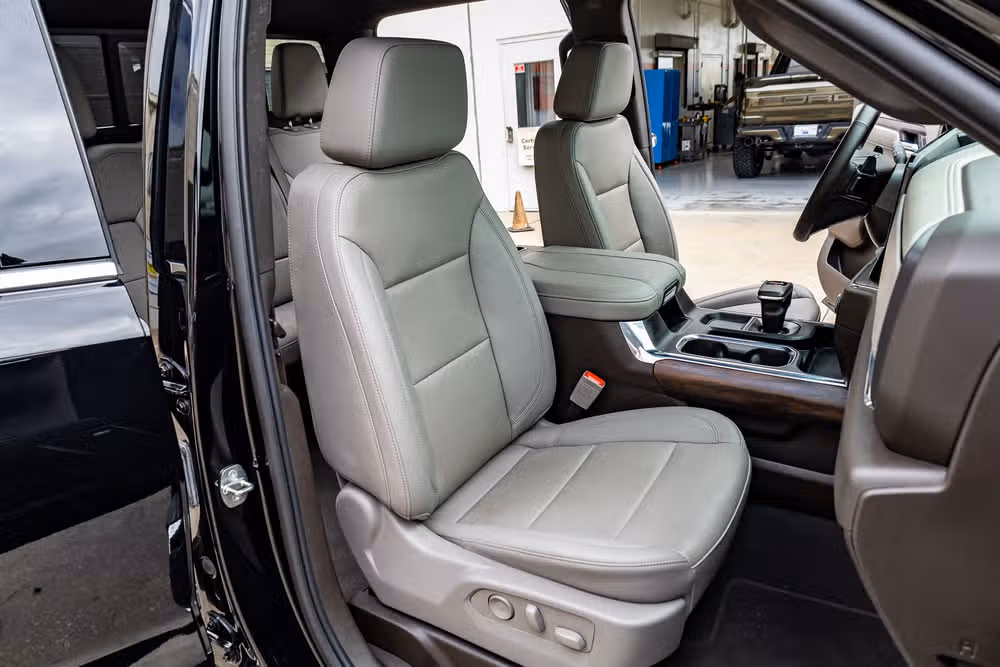 2024 GMC Sierra 1500 SLT Crew Cab Image 31
