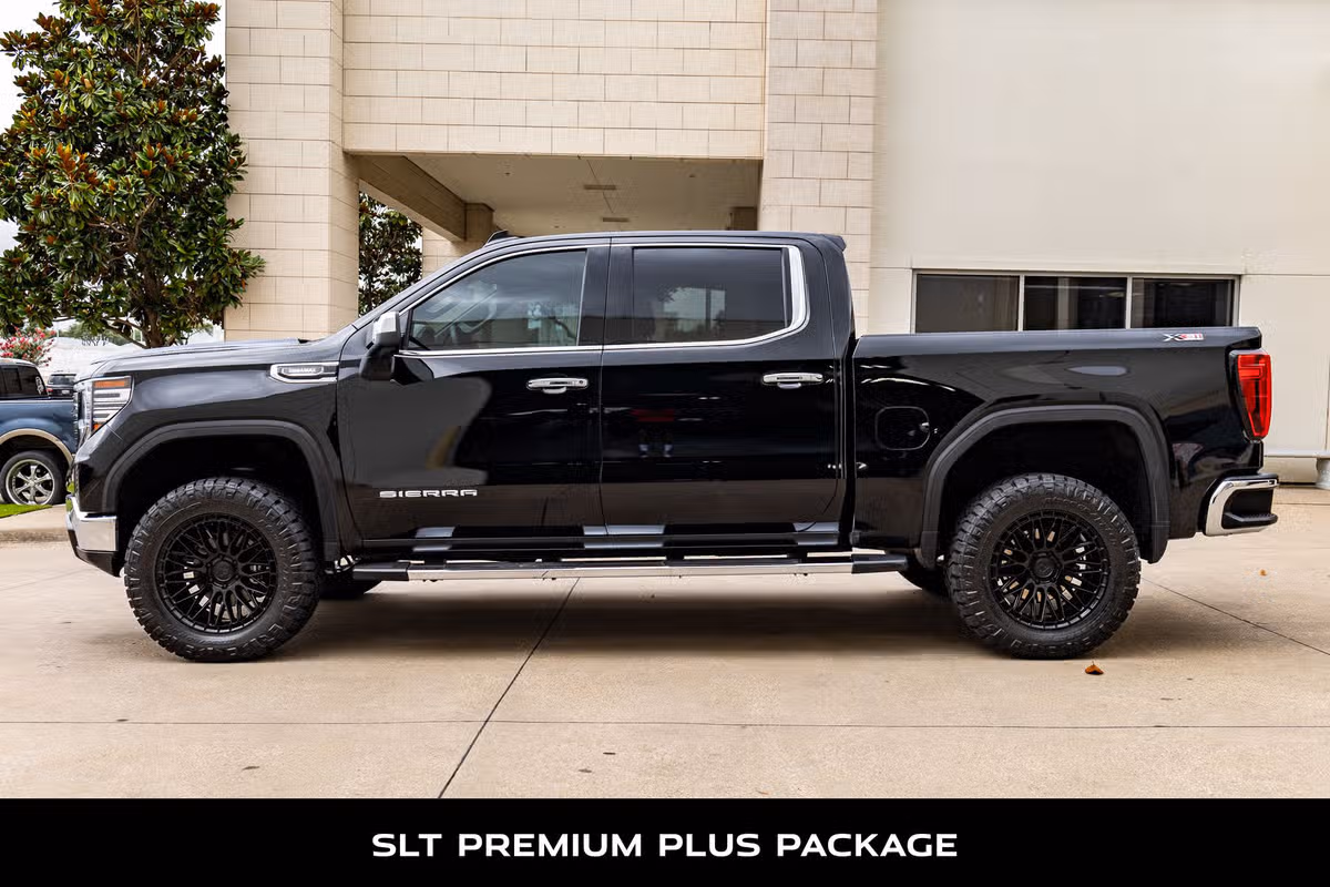 2024 GMC Sierra 1500 SLT Crew Cab