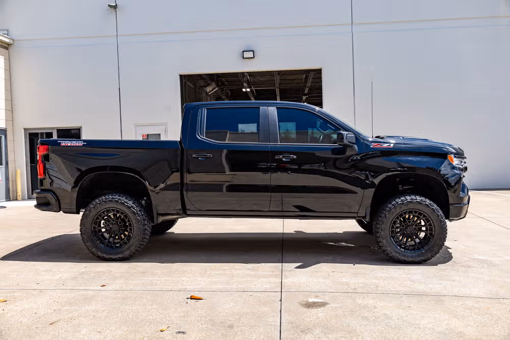 2026 Chevrolet Silverado 1500 LT Trail Boss Crew Cab Image 11
