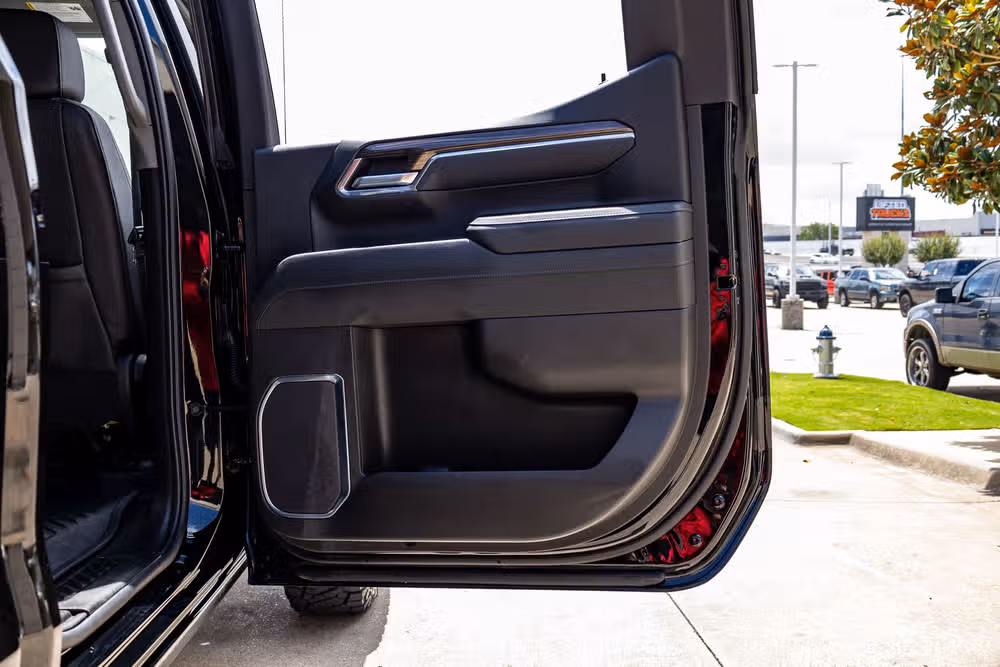 2026 Chevrolet Silverado 1500 LT Trail Boss Crew Cab Image 38