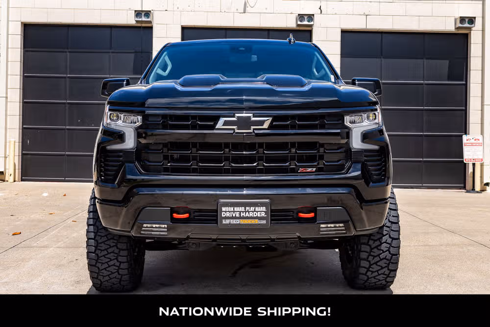 2026 Chevrolet Silverado 1500 LT Trail Boss Crew Cab Image 4